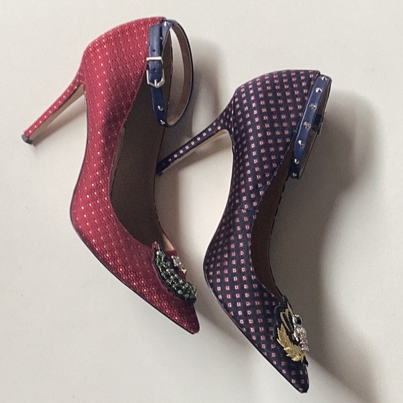 Sam Edelman Tabby 2 Mismatched Embellished Ankle Strap Heels Size 9 - Picture 3 of 6